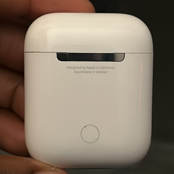 Apple Airpods (2nd Generation) - Picture 6 of 6